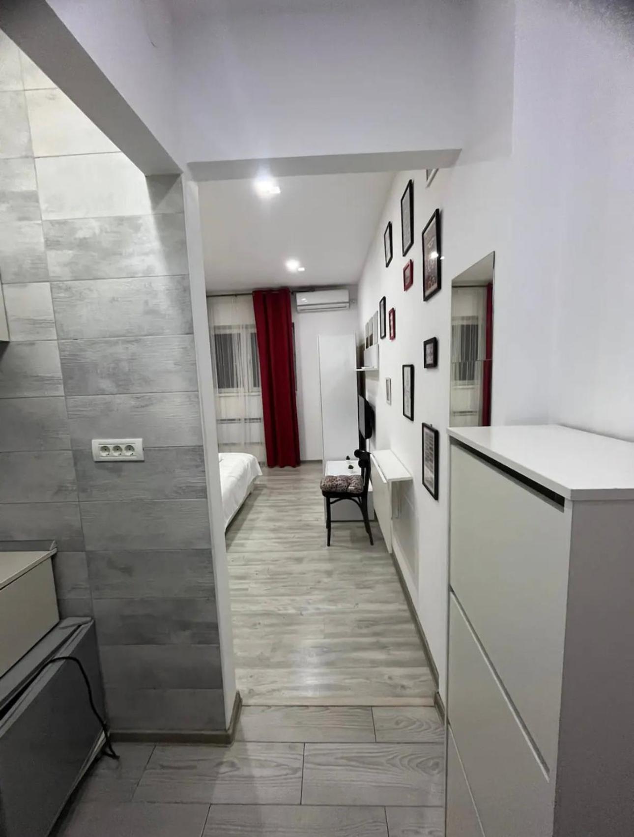 Amazing Location In The City Center 布加勒斯特 外观 照片